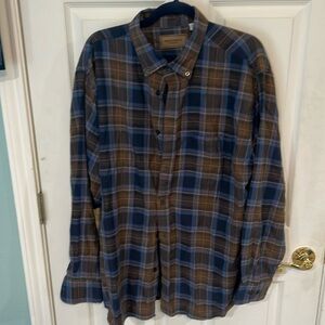 Used XL plaid light weight flannel 55% cotton/ 45% poly